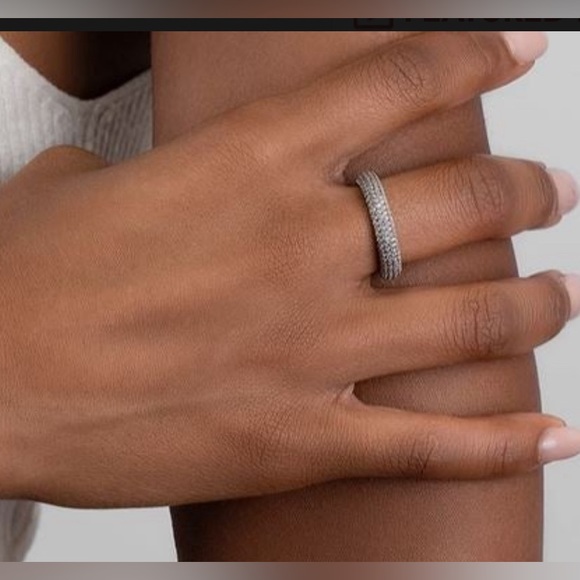 Crystal Eternity Rounded Band Ring *NEW* - Picture 6 of 10